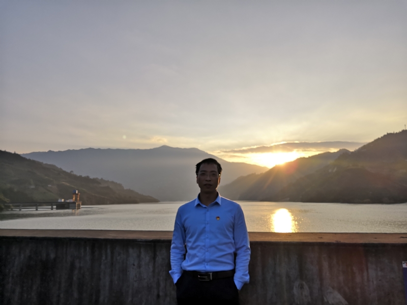庸人自扰的第一张照片--屏南交友网