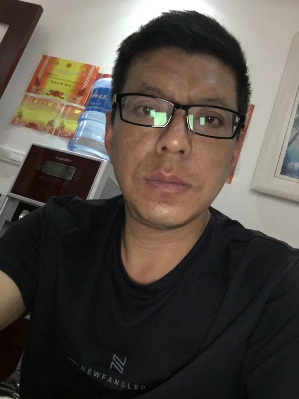 牵手的第三张照片--屏南交友网