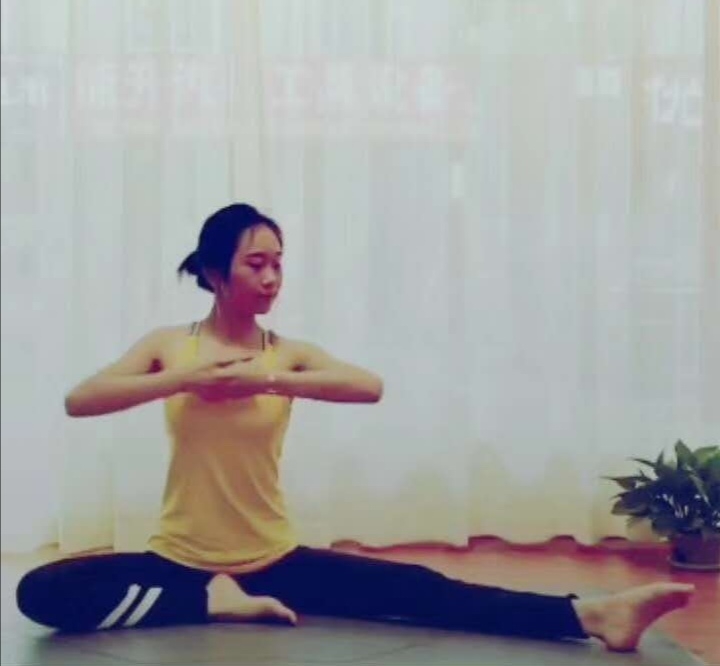 静静子的第一张照片--屏南交友网