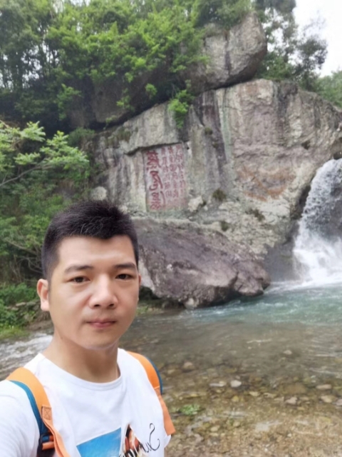 愿得一人心的第一张照片--屏南交友网