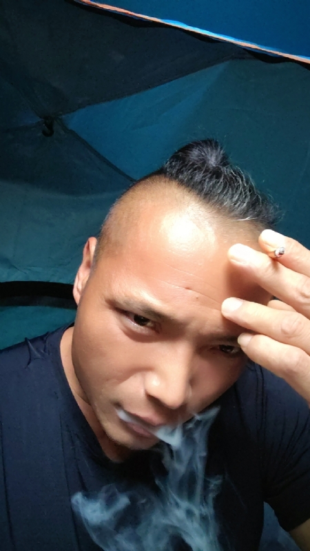伯爵的第四张照片--屏南交友网