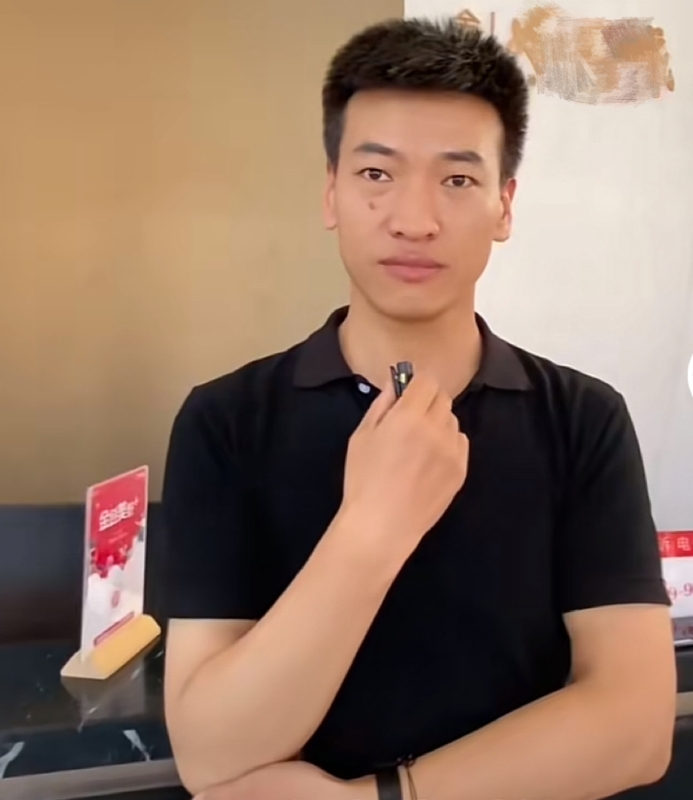 一杯梁白开的第一张照片--屏南交友网