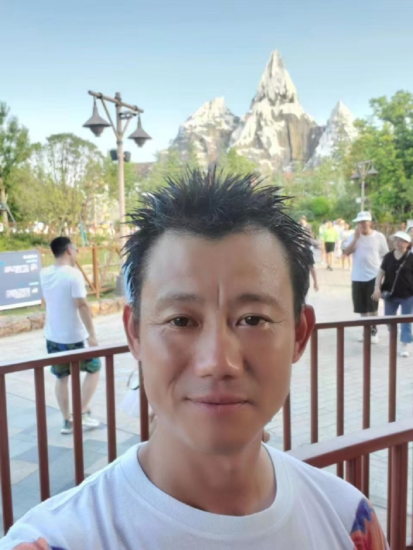艾氏涂料博的第一张照片--屏南交友网